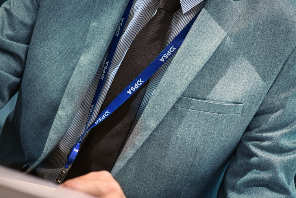 Offre d’emploi Commercial (e) Mobile H/F/ Paris 17/ Recrutement Ouvert